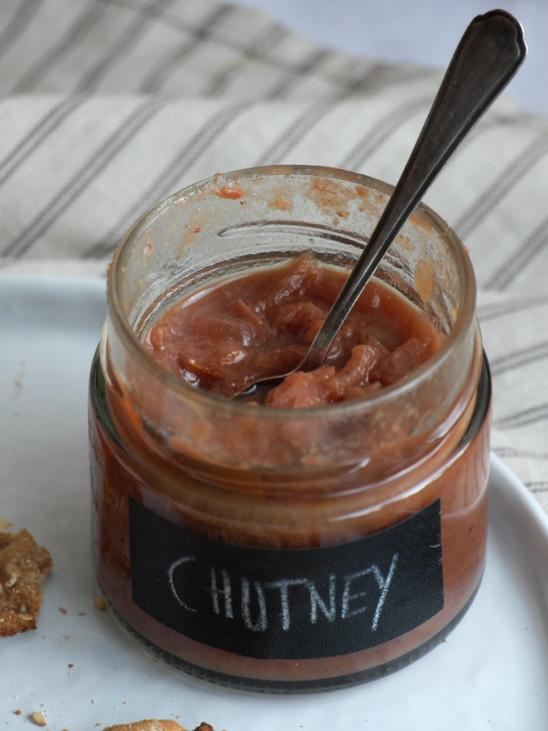 chutney jar