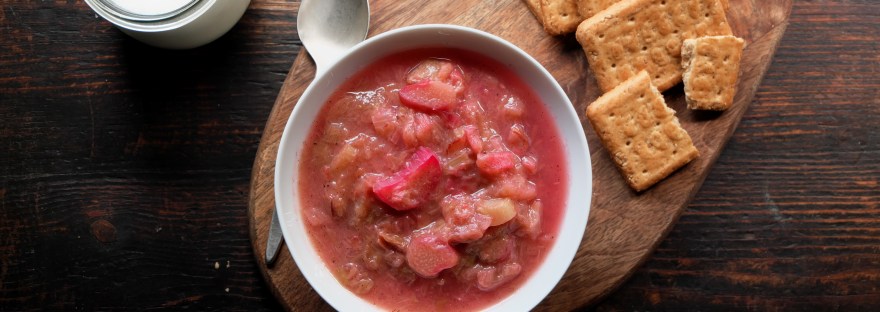 click on the picture to get the rhubarb compote recipe