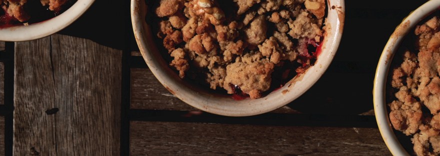 crumble plums summer kuechlein