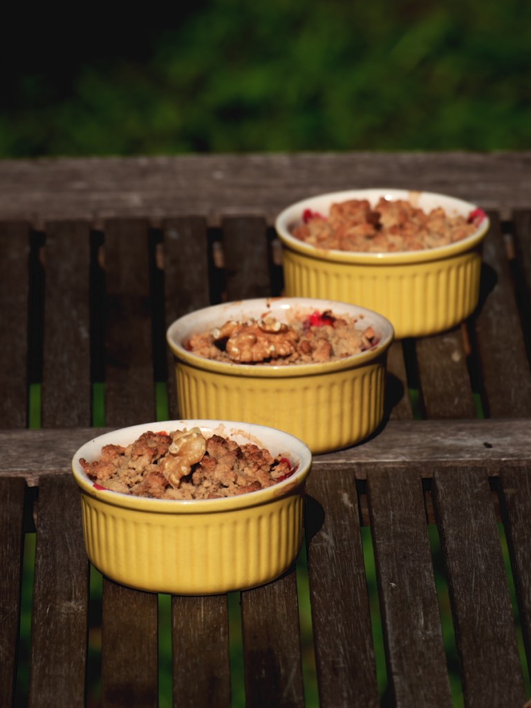 delicious vegan crumble kuechlein